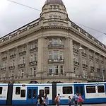 레이체플레인 호스텔 암스테르담