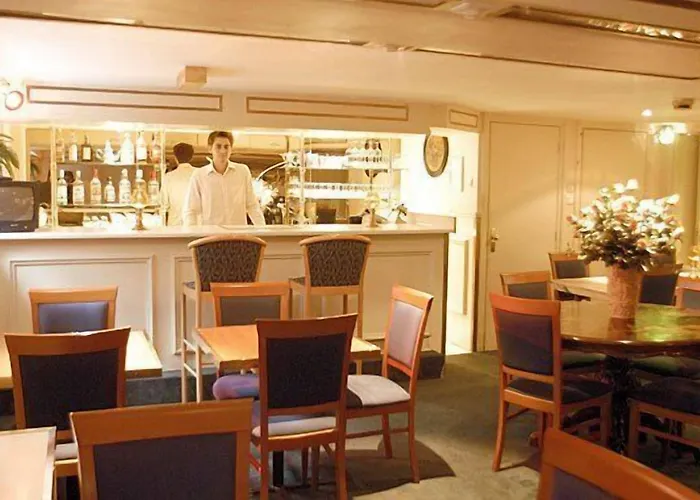 هوستال لايدزبلين بيت شباب