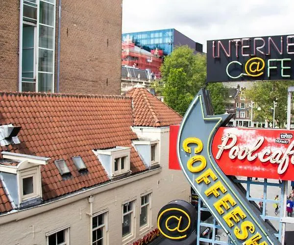 هوستال لايدزبلين * أمستردام