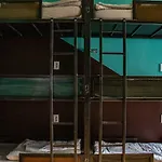 Хостел Leidseplein Амстердам
